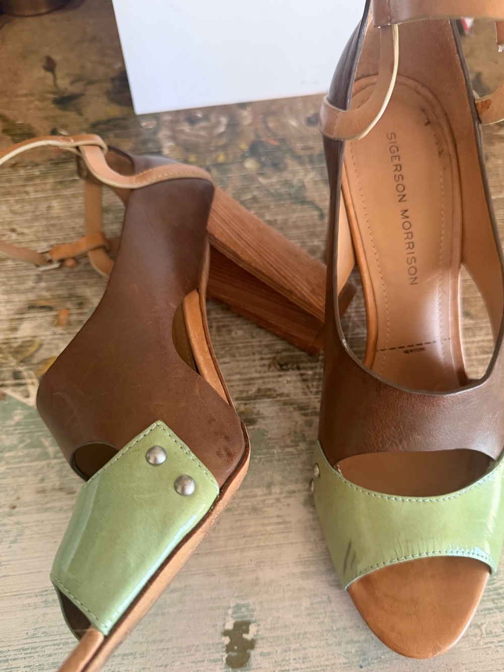 Sigerson Morrison Two-Tone Brown and Light Green Leather Peep-Toe Heels vintage